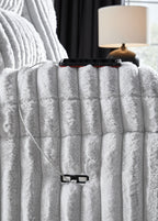Rhines Falls - Double Reclining Power Loveseat With Console - Alloy