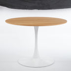 Mid-Century Tulip Dining Table With Round Top