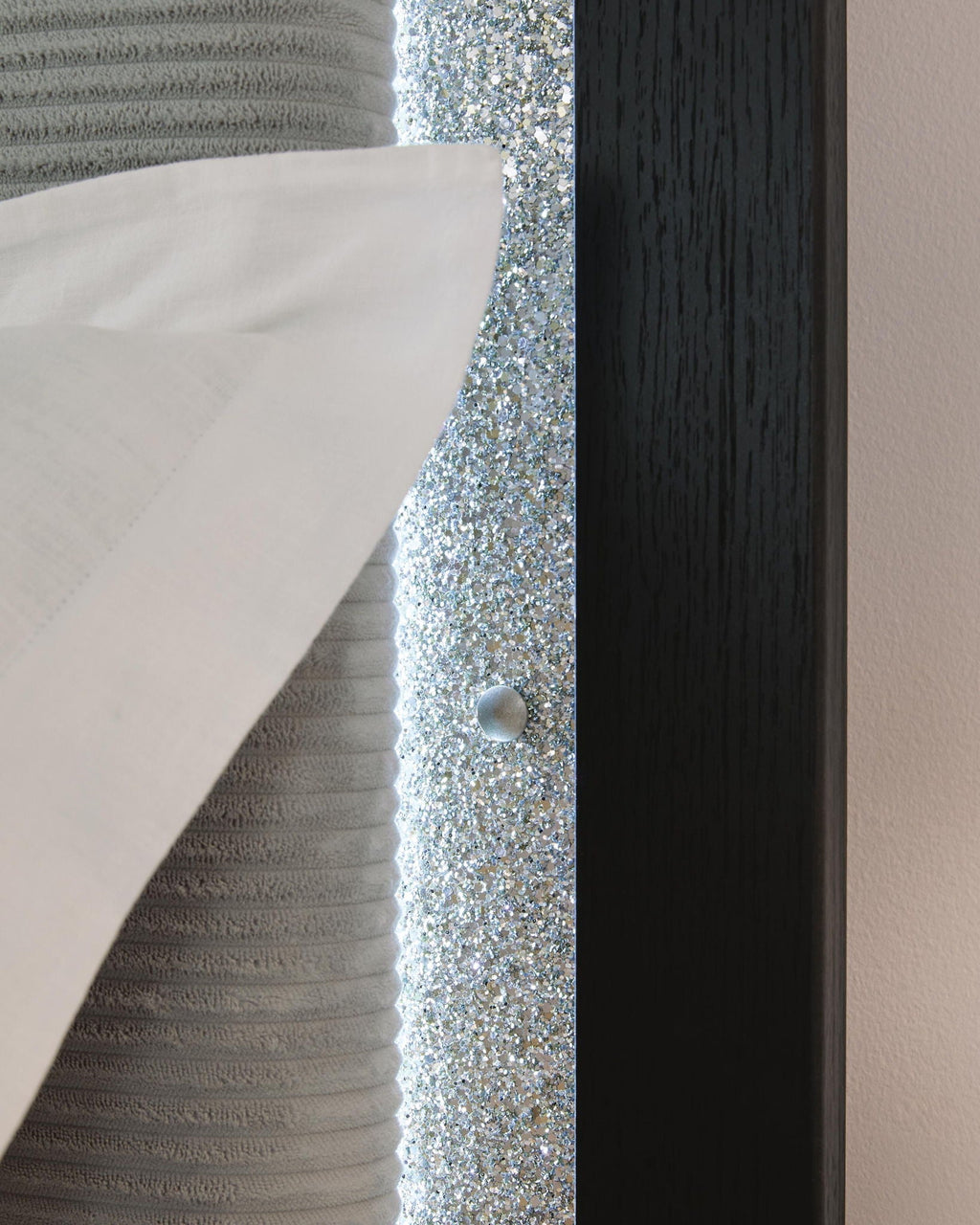 Maeling - Upholstered Panel Headboard