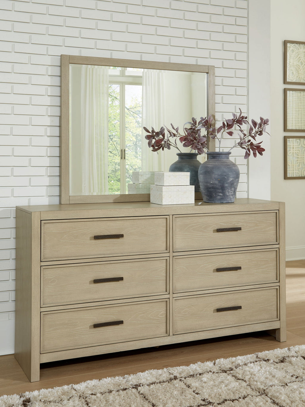 Calmoro - Dresser