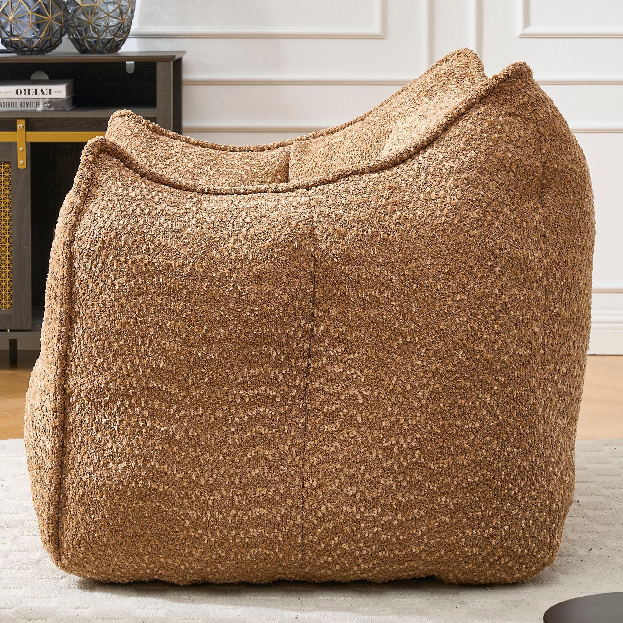 Comfortable Sofa Chairs With Highly Resilient Foam For Living Rooms And Bedrooms