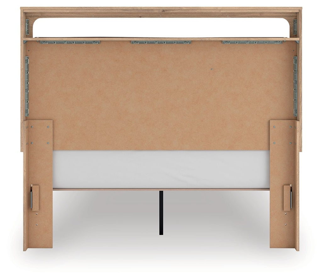 Kinlanni - Upholstered Platform Bed