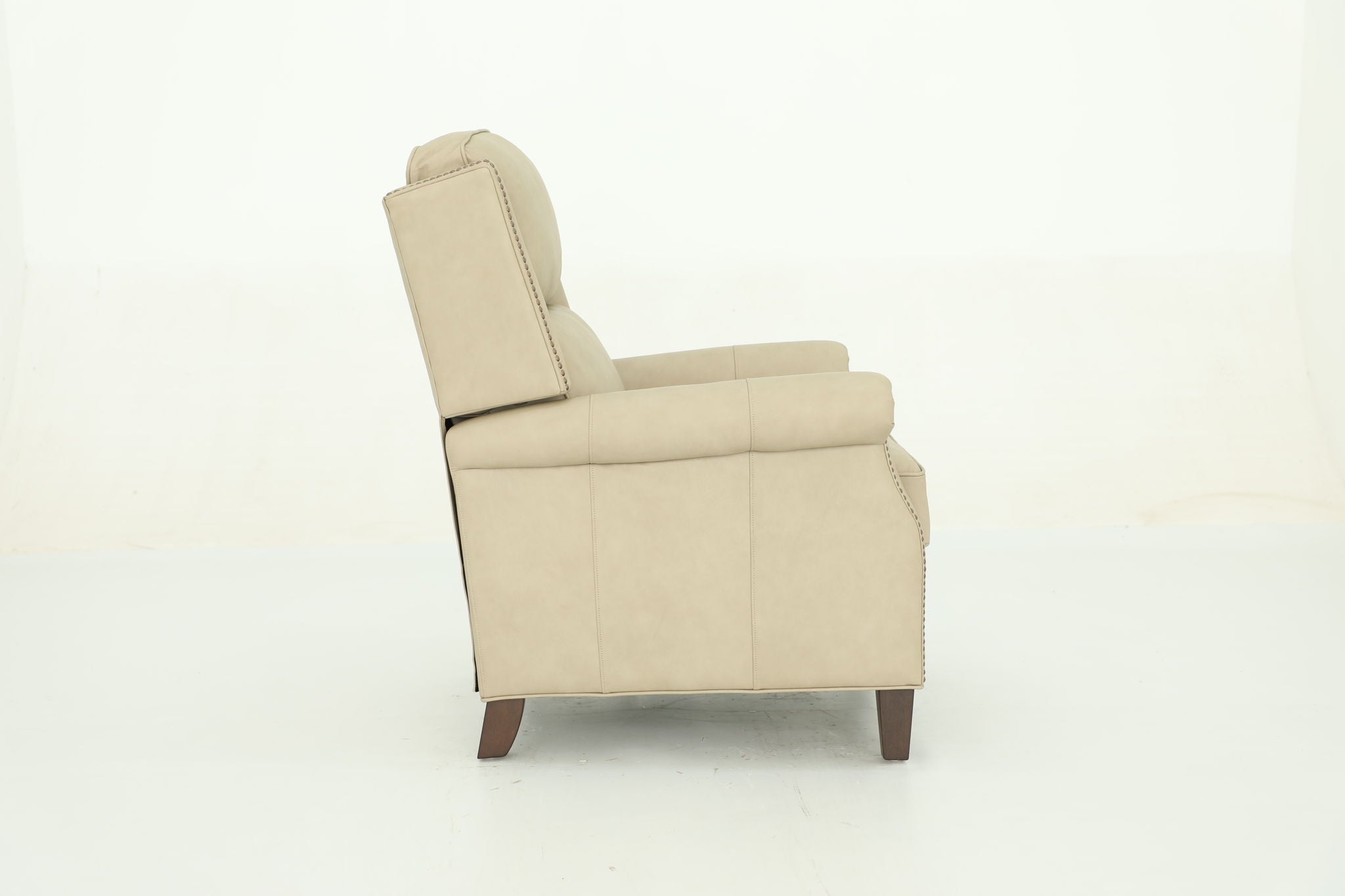Shasta - Recliner Push Thru The Arm