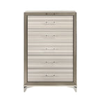 Star - Chest - White