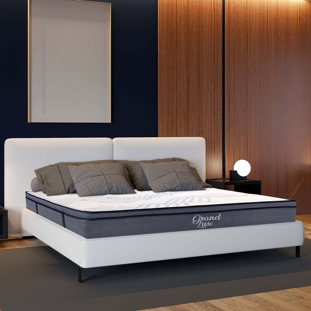 Hybrid Plush Foam Mattress, Soft Polyester Knit Cover, Multi Layer Foam Mattress - White / Gray - King