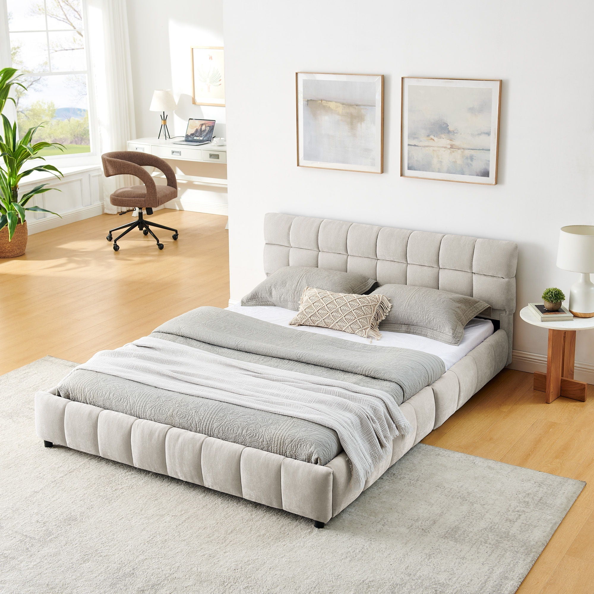 Modern Platform Bed Frame With Thick Fabric