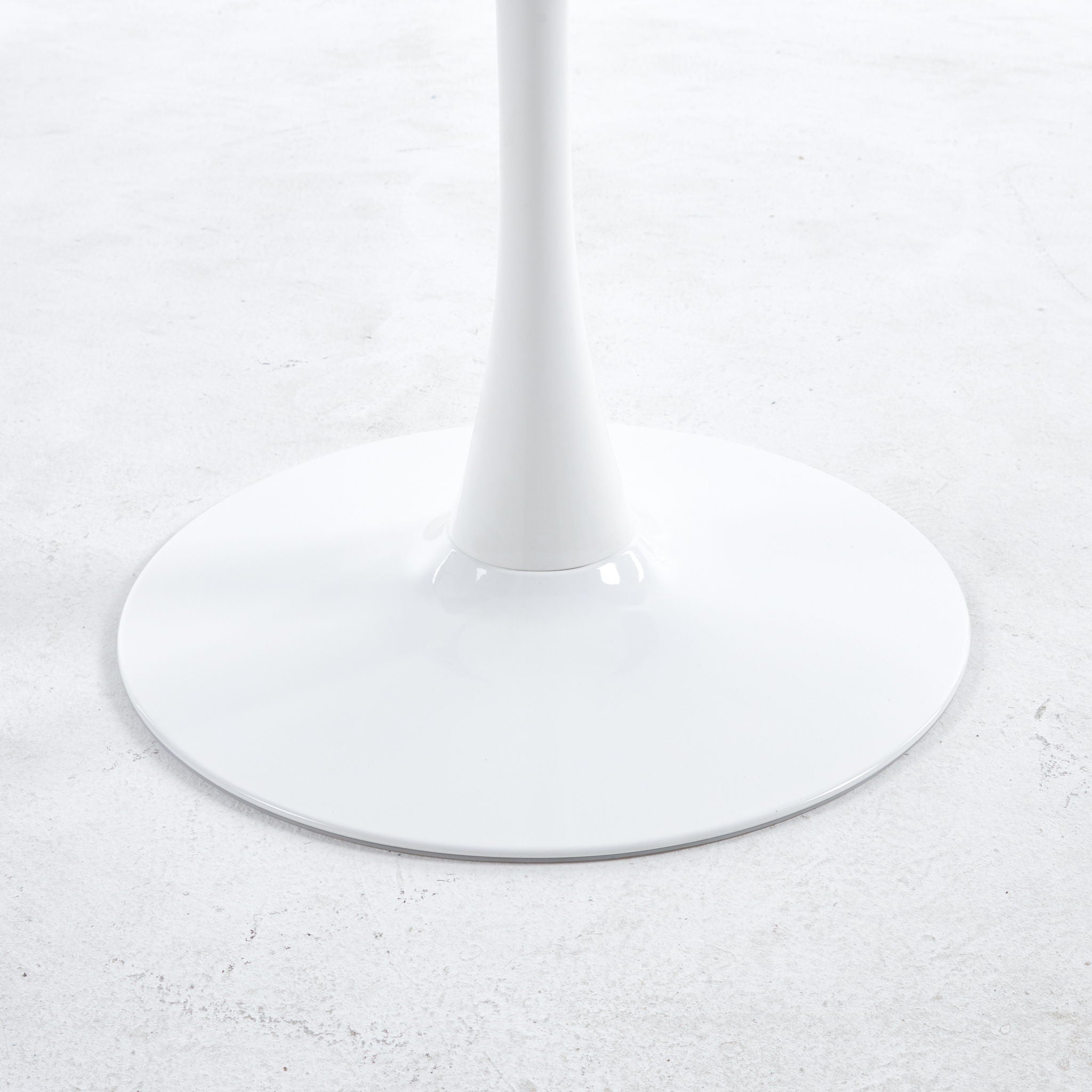 Tulip Special Dining Table, Dining Table