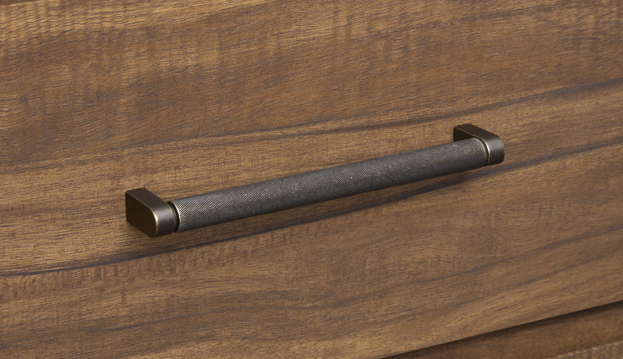 Jensen - Drawer Chest - Tavern Brown
