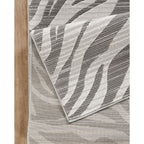 Geometrix - 5'3" X 7'3" Area Rug Geometric & 3D Effect - Ivory / Gray