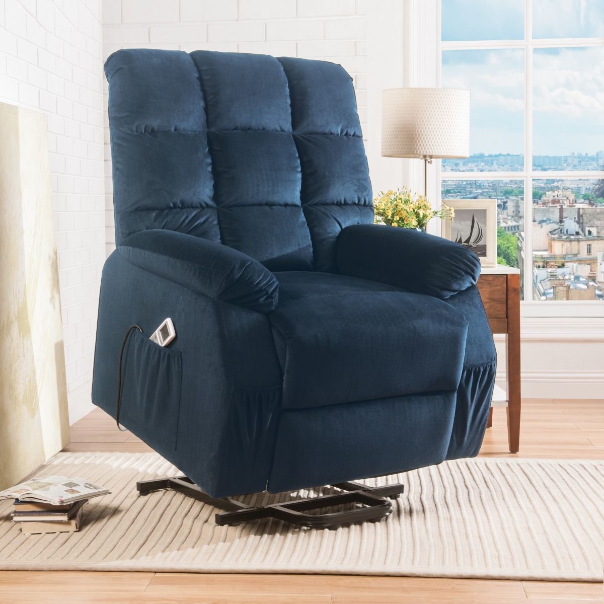 Ipompea - Recliner w/Power Lift & Massage