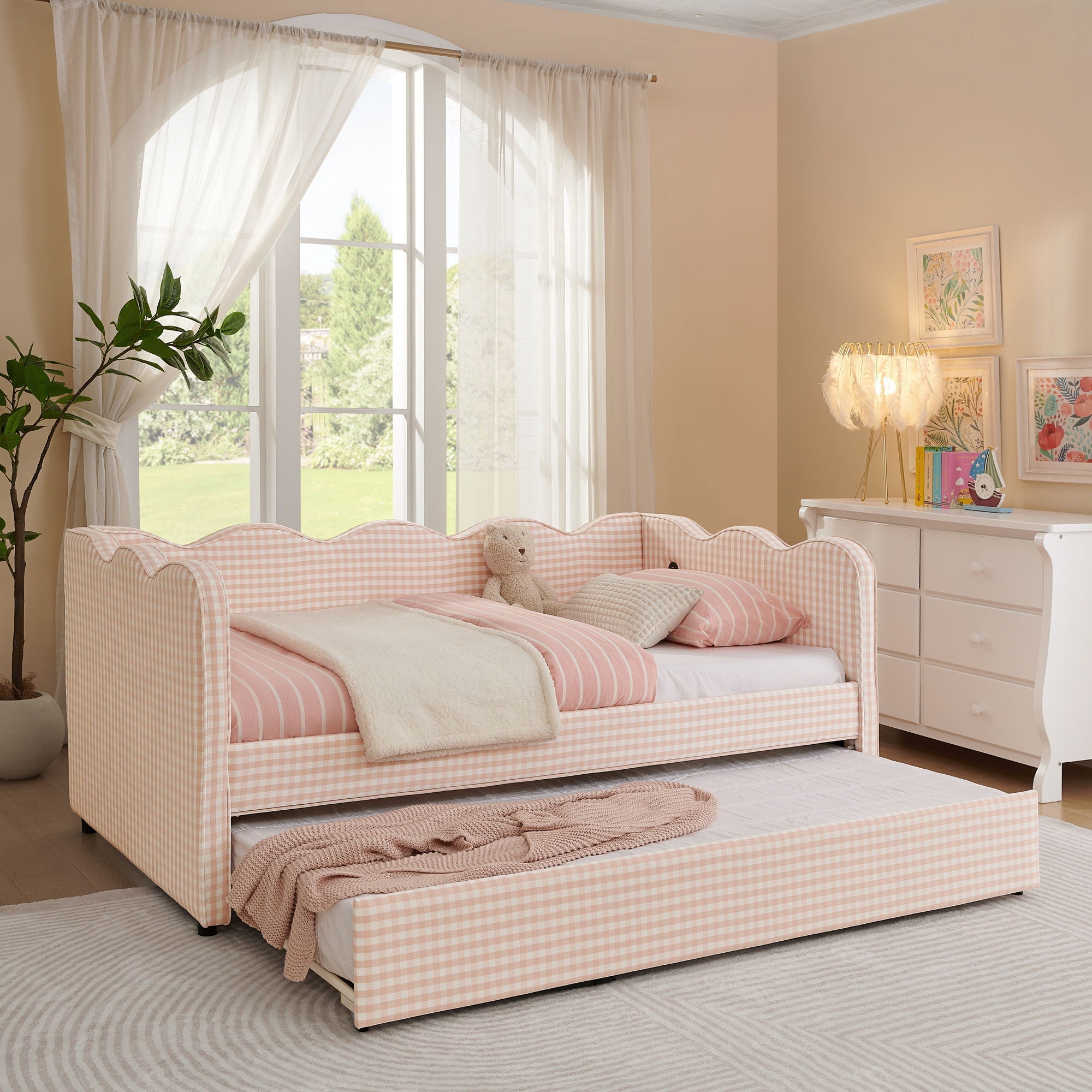 Gingham Daybed With USB Charging Port, Wave Shaped Design