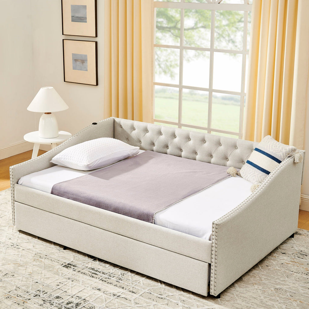Upholstered Daybed With USB Charging & Pull Out Bed