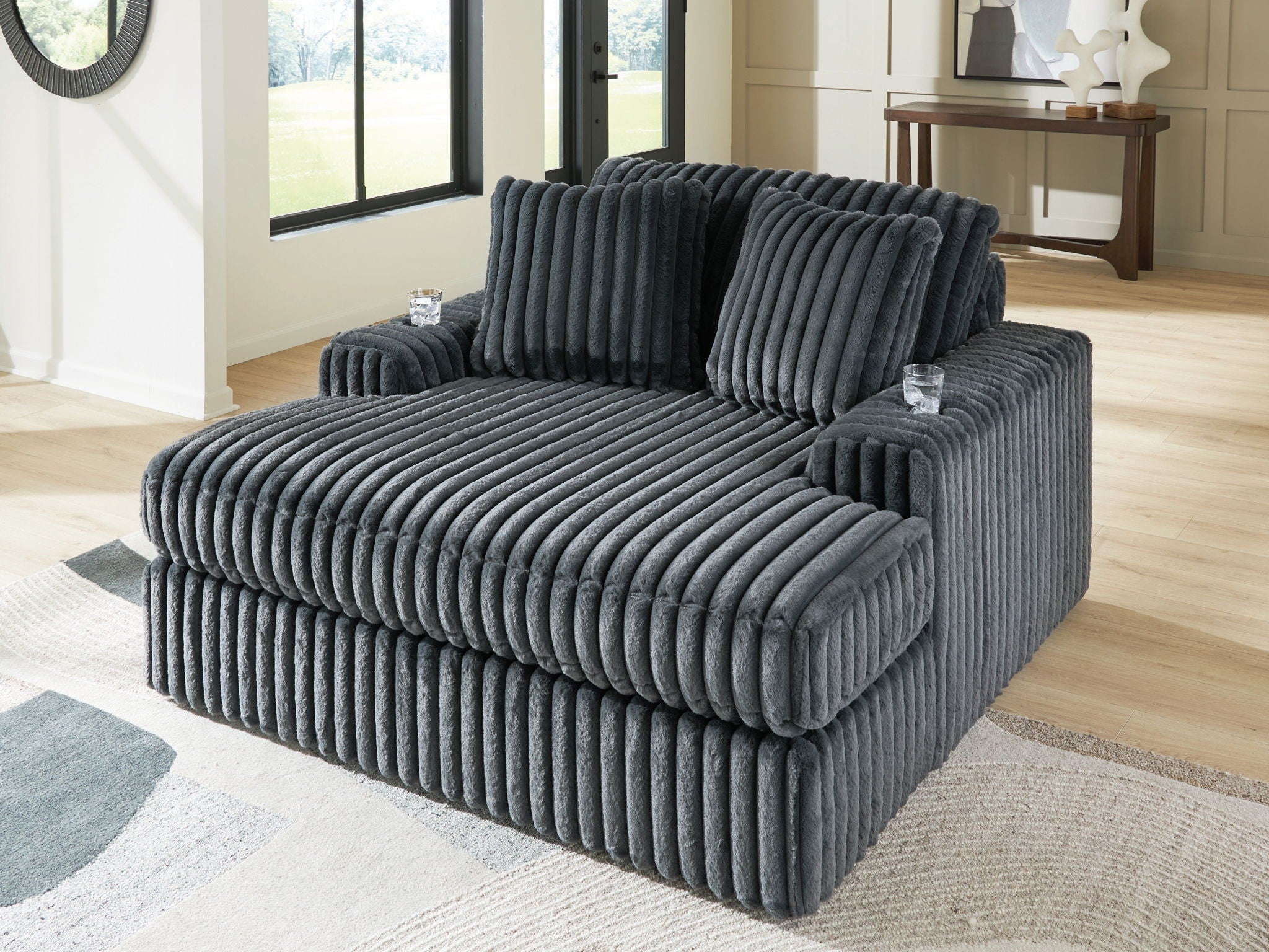 Midnight-Madness - Oversized Chaise