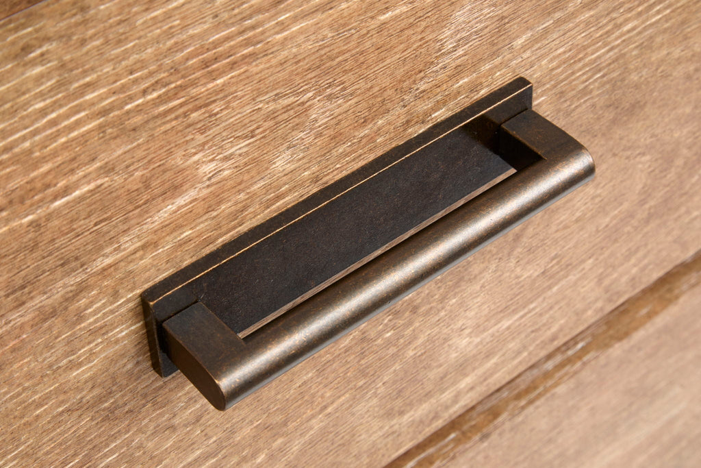 Plum Creek - Drawer Dresser