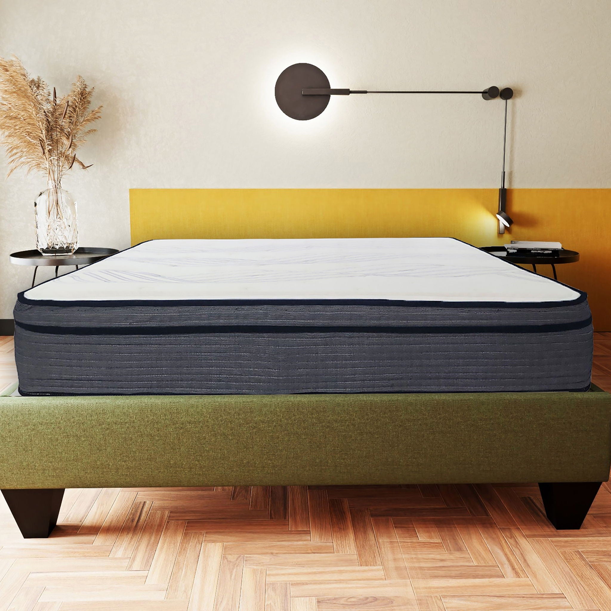 Hybrid Plush Foam Mattress, Soft Polyester Knit Cover, Multi Layer Foam Mattress - White / Gray - King