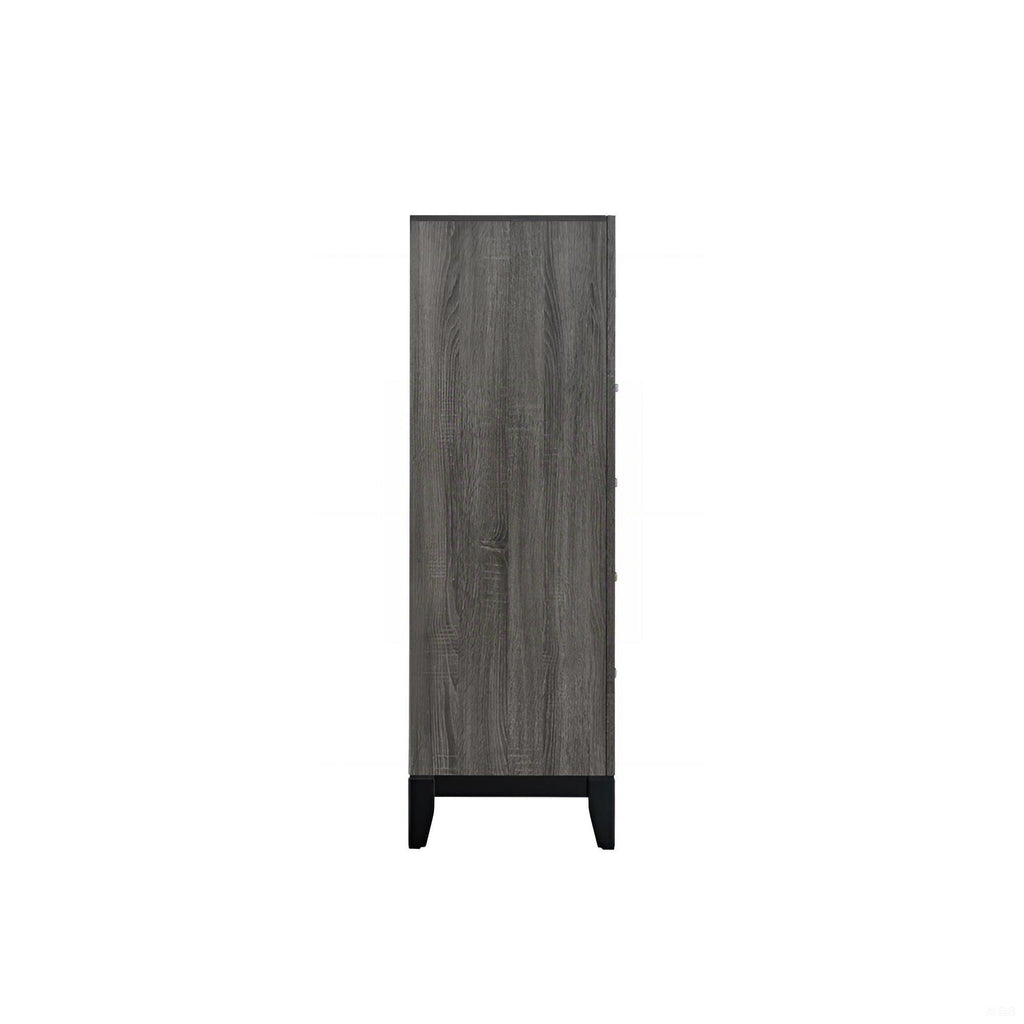 Glasgow - Chest With Ample Storage