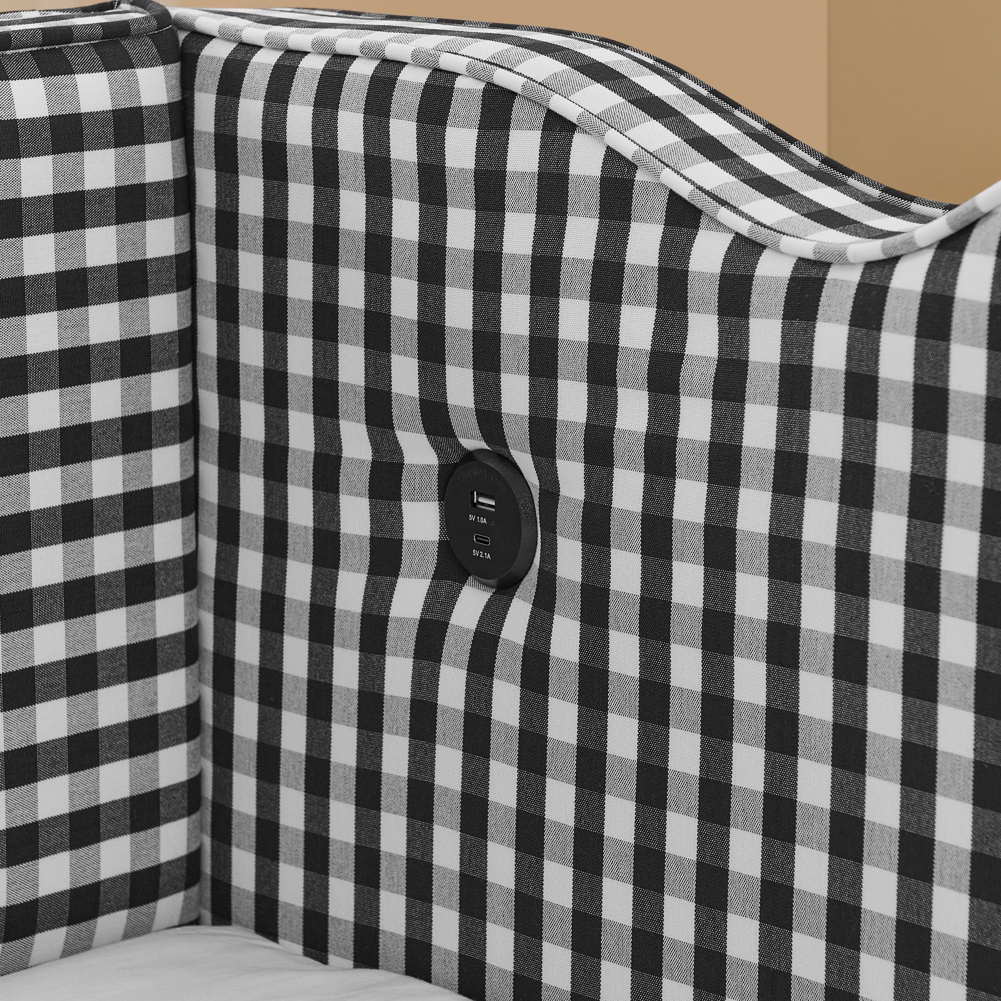 Gingham Daybed With USB Charging Port, Wave Shaped Design
