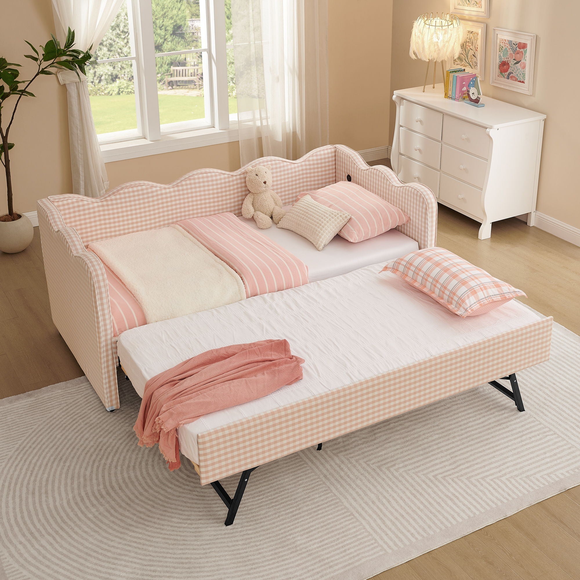 Gingham Daybed With USB Charging Port, Wave Shaped Design