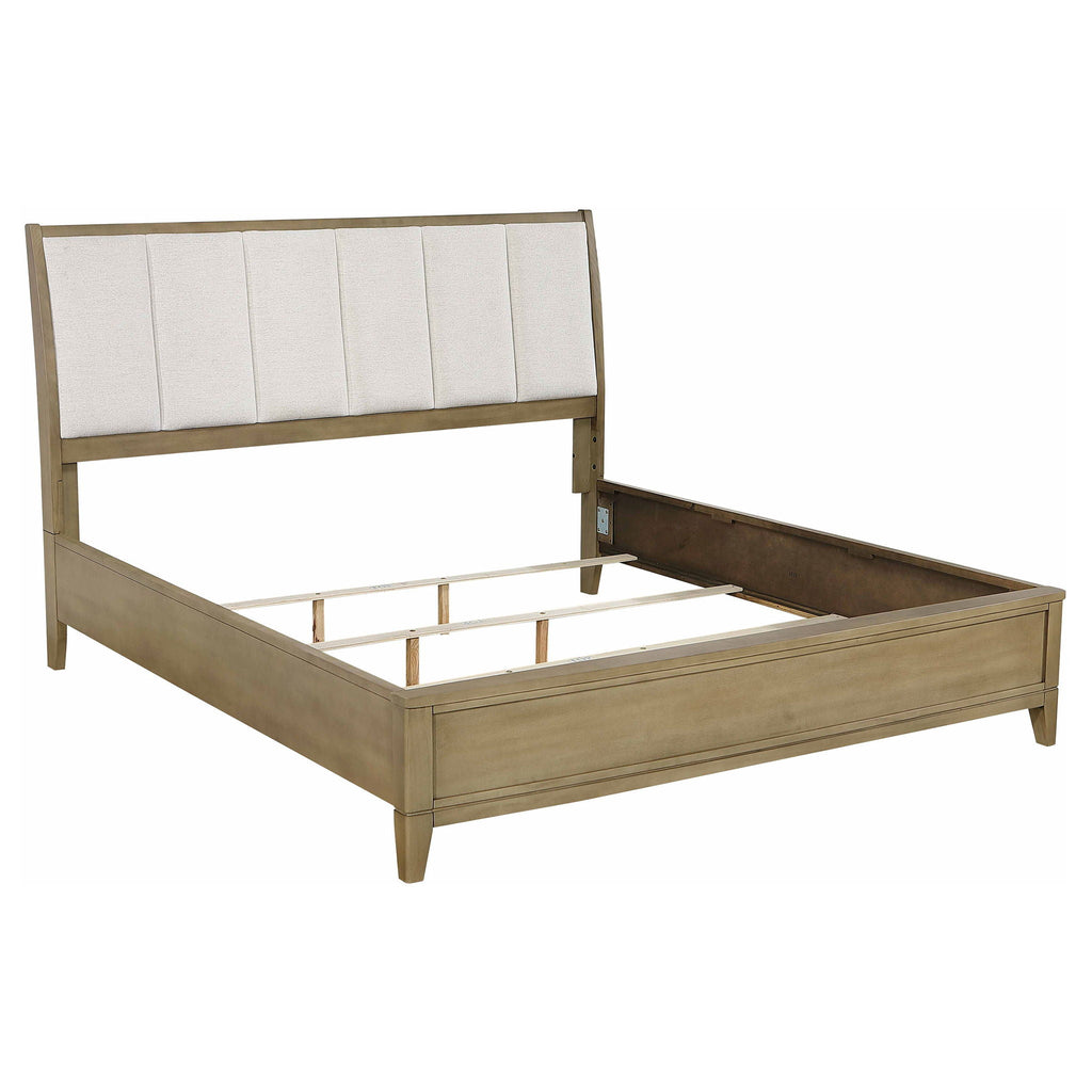 Granada 4-piece Eastern King Bedroom Set Natural Pine