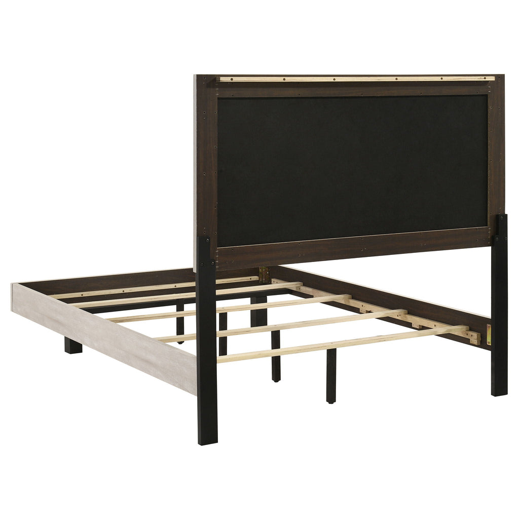 Trenton 4-piece Full Bedroom Set Rustic Cream