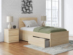 Onita - Panel Platform Bed