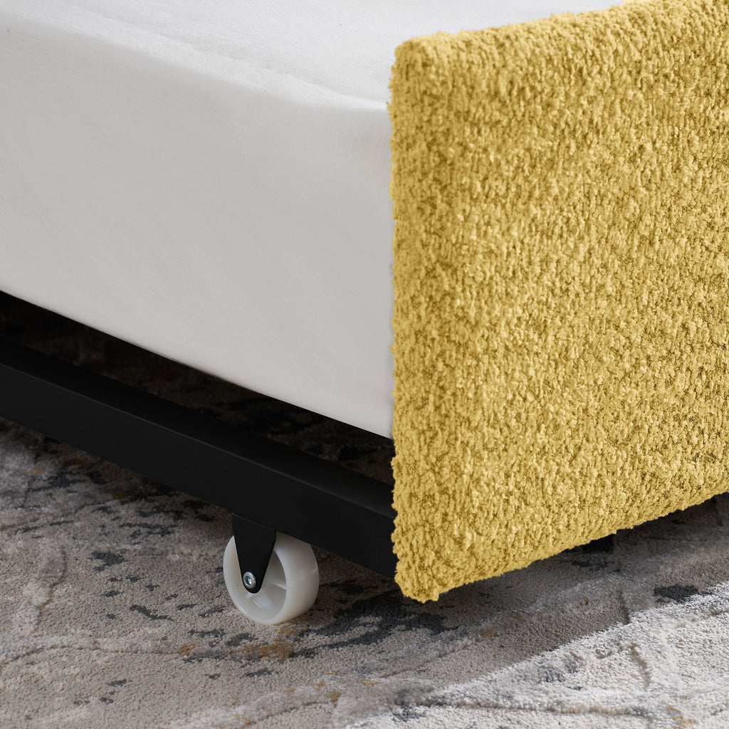 Upholstered Daybed With Pop Up Trundle