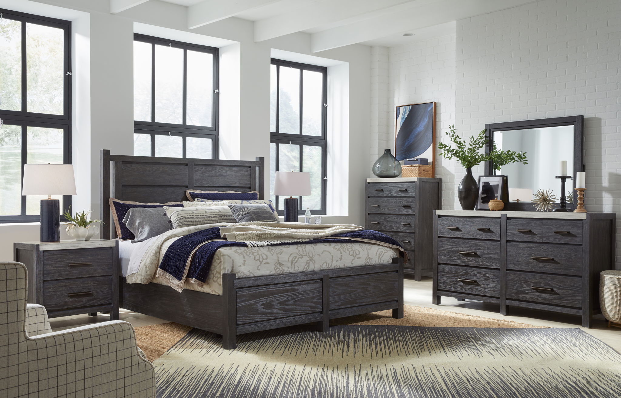 Plum Creek - Drawer Dresser